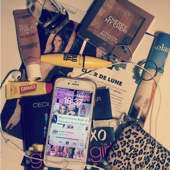 Meet your Posher, Angy - Picture 3 of 5